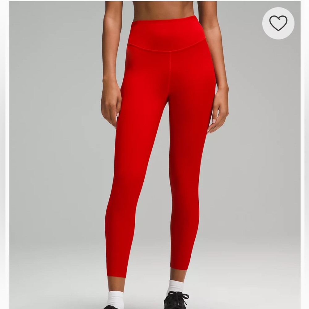 LULULEMON Base Pace Size 6 Leggings (NWOT)